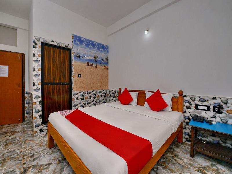 Oyo 10809 Hotel Tushar Inn Baga Exterior photo